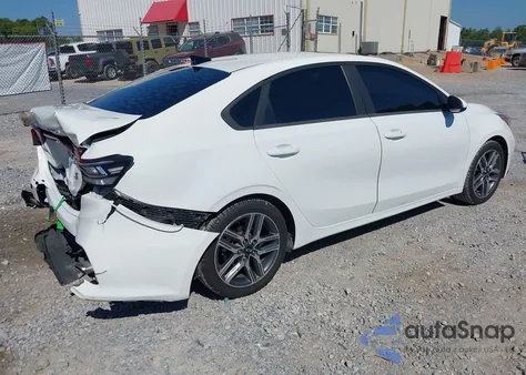 2019 Kia Forte S z USA, uszkodzony, nr VIN 3KPF34AD5KE037419